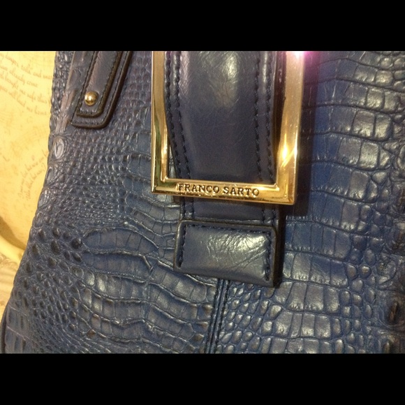 Handbag - Picture 3 of 4